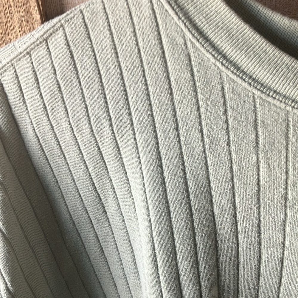 FINAL MARKDOWN Men’s George Ribbed Top medium - Picture 2 of 4